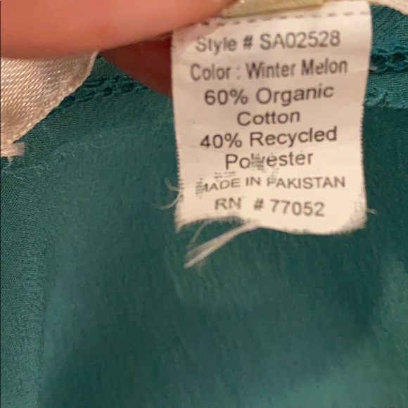 Threads 4 thought green top - Picture 4 of 5